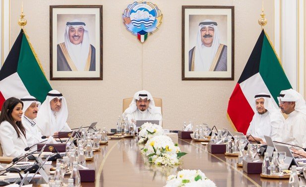 مجلس الوزراء يقر الضريبة الانتقائية الخليجية ويطلع على مشاريع الطرق ومطار الكويت الجديد